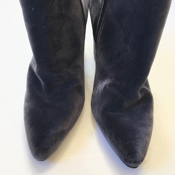 Stuart Weitzman Velvet Grandy Pane Boots Booties Womens 8 Gray Heels Pointed Toe - Picture 4 of 12